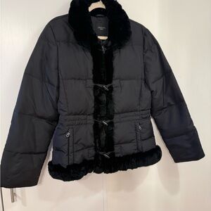 Weekend Max Mara Black Fur-Trimmed Puffer